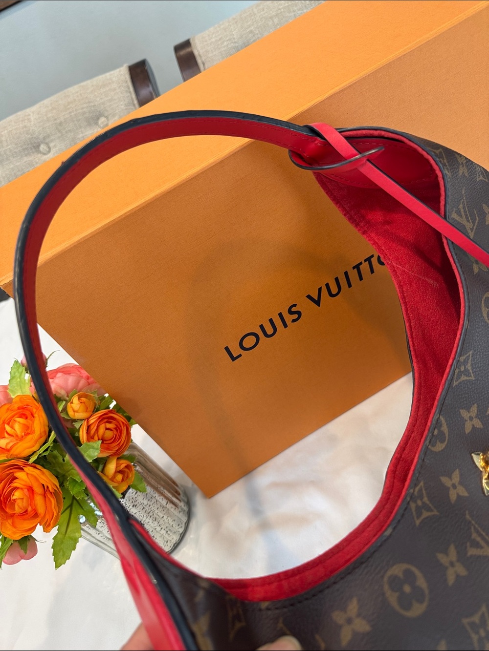Authentic Louis Vuitton Monogram Flower Hobo bag with Red Interior - Picture 11 of 16